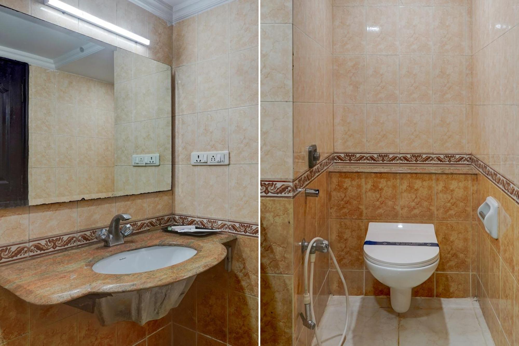 Super Townhouse Koyambedu Chennai Exterior foto
